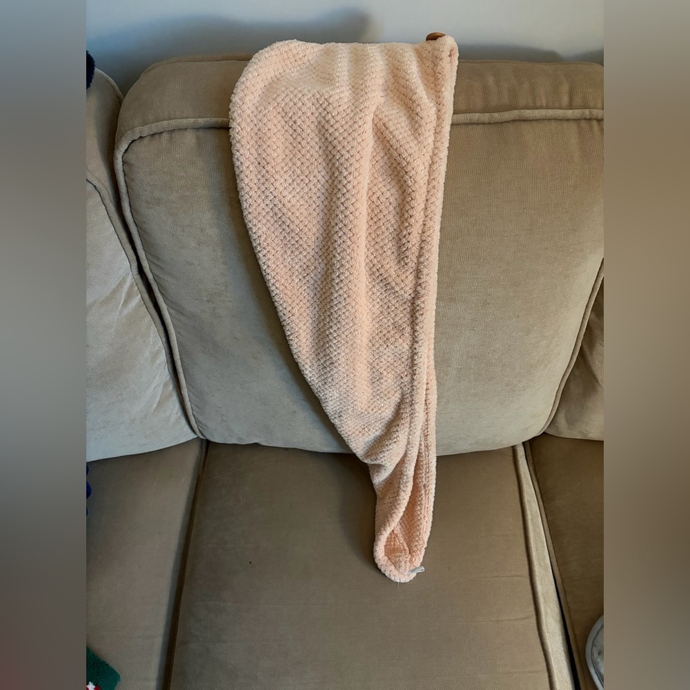 Pink extra long microfiber hair towel